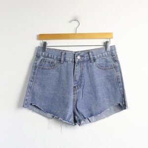 NWOT Shein high rise denim shorts 90s mom blue new M medium summer beach raw hem